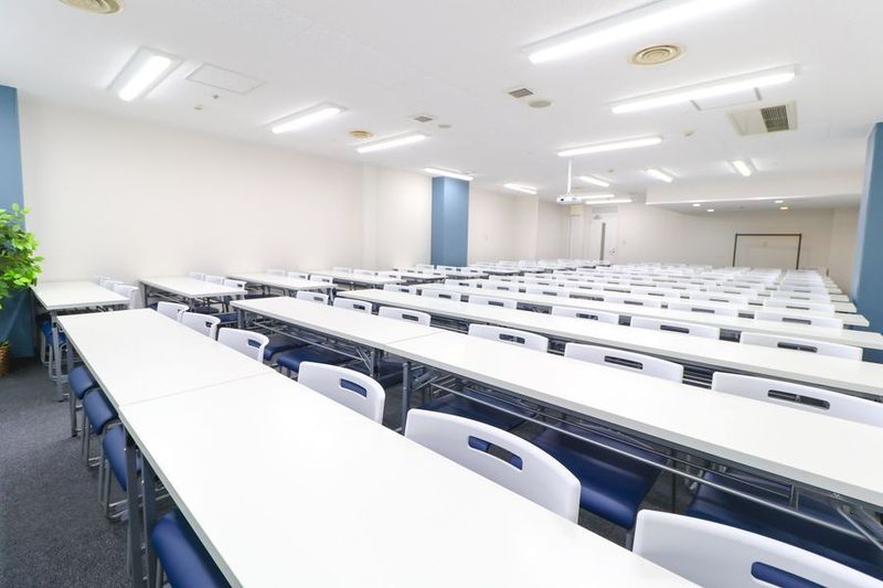 ふれあい貸し会議室 梅田No141 - ふれあい貸し会議室 大阪駅前第２ビル