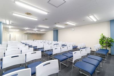 ふれあい貸し会議室 大阪駅前第２ビル ふれあい貸し会議室 梅田No141の室内の写真