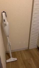 天空のアトリエ キッチン・大きなベランダ・光の入る明るい部屋の室内の写真