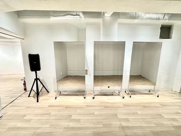 202【駅近1分】レンタルスタジオ・ダンス・配信・撮影・防音 レンタルスタジオ・新宿・歌舞伎町・駅近1分・軍艦ビル202室-Cの室内の写真