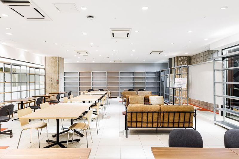 ワーキングスクエア金沢香林坊　会議室 - コワーキングスクエア金沢香林坊　会議室