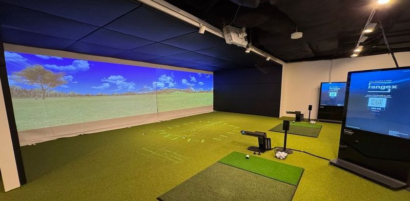 インドアゴルフスタジオ兼多目的スペース - Y'sGOLFLAB赤坂店