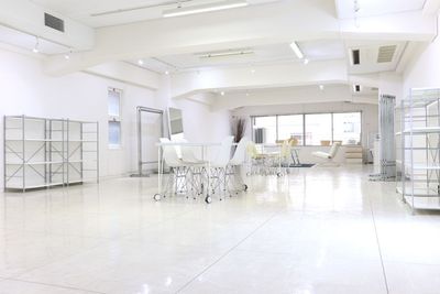 レンタルスペース plage showroom 3F 本町駅10分 無料貸し出し備品 / 展示会やポップアップに最適の室内の写真