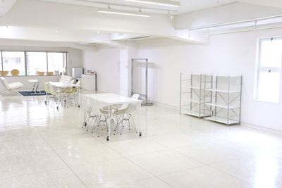 レンタルスペース plage showroom 3F 本町駅10分 無料貸し出し備品 / 展示会やポップアップに最適の室内の写真