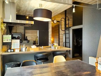 2人でも広々使えるキッチン付き！ - HMT RENTAL SPACE.の設備の写真