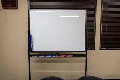 ホワイトボード - GS貸会議室・新潟店３０２号室 新潟駅から徒歩５分！最大２４名/パーティー/会議/懇親会の設備の写真