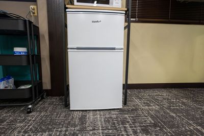 冷蔵庫 - GS貸会議室・新潟店３０２号室 新潟駅から徒歩５分！最大２４名/パーティー/会議/懇親会の設備の写真