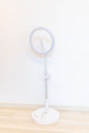LEDリングライトです。 - レンタルサロンEllie自由が丘 レンタルサロンEllie自由が丘（エリー）の室内の写真