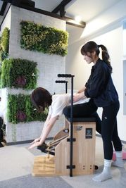 パーソナルジム T.J.GREEN GYM 吹田豊津駅前の設備の写真