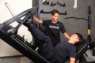 パーソナルジム T.J.GREEN GYM 吹田豊津駅前の設備の写真