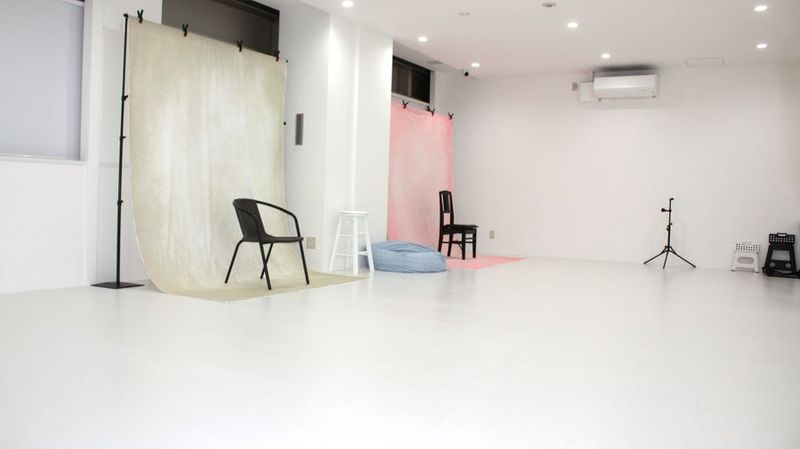 はこプレイス2F【ホワイトキャンパス】 - 函館フリースタジオ＆フリースペース「はこプレイス」