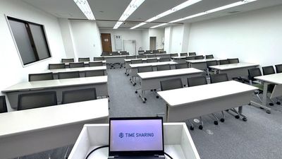【司会台からは全体が見渡せます！】 - TIME SHARING 水道橋 ビーロット神保町ビル 3Aの室内の写真