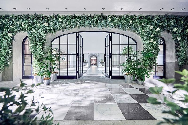 【イベント・展示・撮影に】エントランス＆フォトブース - 結婚式場 チャペル・ド・コフレ