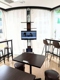 モニターあり。HDMIで接続できます。 - アルコワーキングの設備の写真