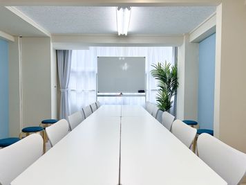 会議仕様② - えんまん会議室　日本橋室町の室内の写真