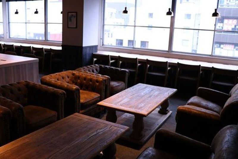 千代田区神田神保町1～4名向けソファ席 - BasisPoint 神保町店 