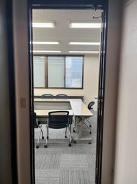 朝日新聞名古屋販売株式会社会議室 朝日新聞名古屋販売株式会社　会議室の室内の写真