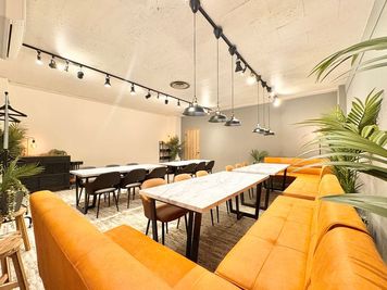最大40名/光無料Wifi/会議・撮影・懇親会・女子会・ボドゲ等におすすめ！飲食🍷可！ - たまりば東京日本橋の室内の写真
