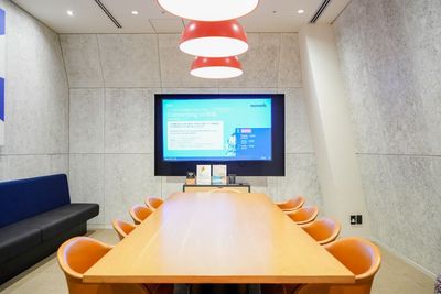 【WeWork】アイスバーグ（原宿）　10名会議室 - WeWork アイスバーグ