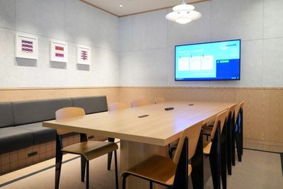 【WeWork】渋谷駅直結！　渋谷スクランブルスクエア　8名用会議室 - WeWork 渋谷スクランブルスクエア