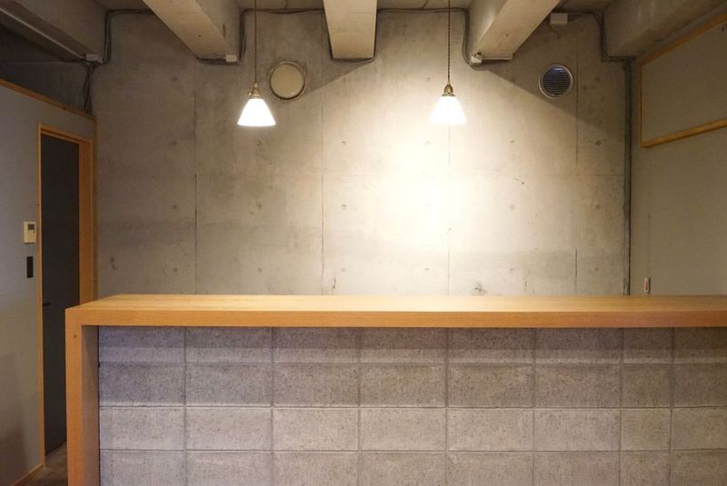 広いカウンター付きレンタルスペース - Blue Blue　レンタルスペース