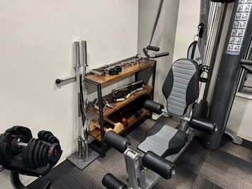 ジム機材 - TakeFit大阪南森町の室内の写真