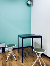 習志野市【リニューアル今なら通常価格から何時でも半額】(定員２名の格安スペース)楽器可　勉強会　セミナー　作業　Wi-Fi有 - UraraStudio千葉【京成大久保店】
