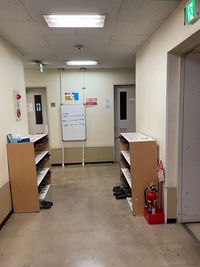 THビル2階Aルーム 多目的スペース（会議室、セミナールーム、ダンススタジオ）の室内の写真