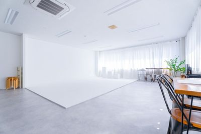 👷外装工事セール20%OFF！【千葉駅3分】白ホリ撮影スタジオ｜プロカメラマン監修｜ポートレート｜ブツ撮り - 太宗第2ビル　201号室