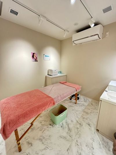 マッサージ・整体可｜女性専用サロン レンタルスペース - BeautySalon LilyBell【リリべル】