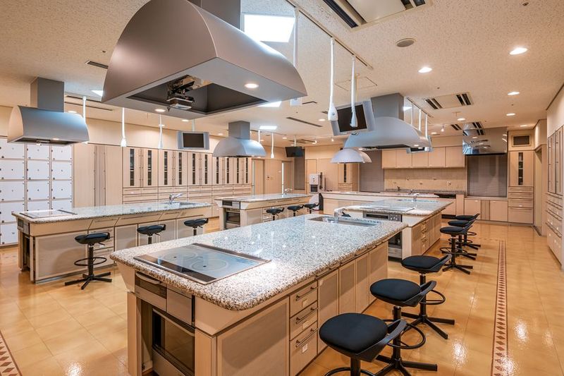 オープンスペース - コワーキングスペース・びぷれすイノベーションスタジオ