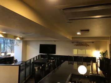 30名様までご利用出来る
広々とした空間です！ - レンタルスペース　ルーツ キッチン付きレンタルスペース　ルーツの室内の写真