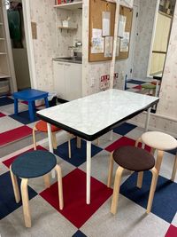 待合室
会合にもご利用いただけます - 戸塚スタジオ ミュー レンタルスタジオの室内の写真