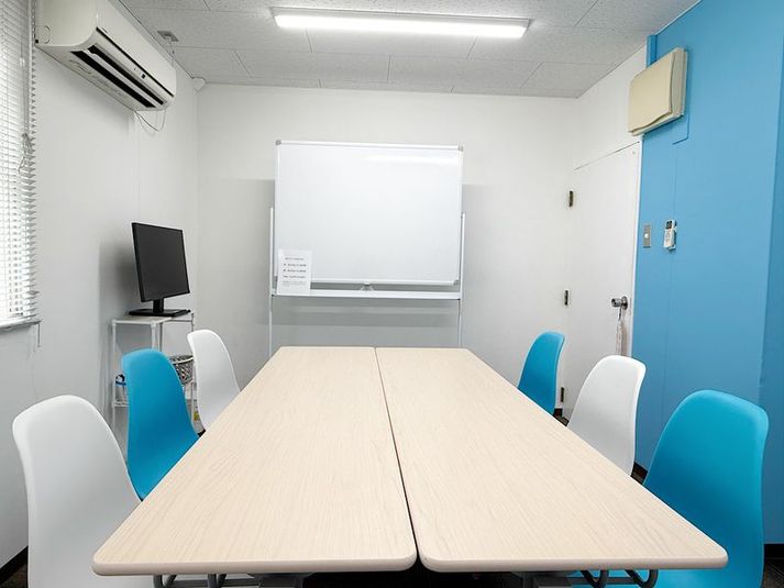 うめきた会議室405(最大8名) - 共栄実業(株)　幸福相互ビル