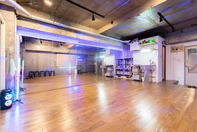 ダンススタジオNuts今池店 【初回限定特価】ダンススタジオ✨今池4分✨ダンス・ヨガ・撮影に！の室内の写真