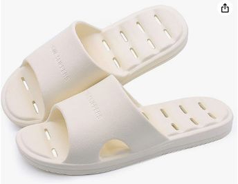 女性用 お部屋用スリッパ - 札幌｜G-Studio　JTBS 札幌 南 店 レンタルサロン 【G-Studio】ジースタジオの設備の写真