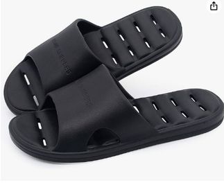 男性用 お部屋用スリッパ - 札幌｜G-Studio　JTBS 札幌 南 店 レンタルサロン 【G-Studio】ジースタジオの設備の写真