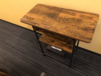 移動式作業ワゴン　自由にお使い下さい - 札幌｜G-Studio　JTBS 札幌 南 店 レンタルサロン 【G-Studio】ジースタジオの室内の写真