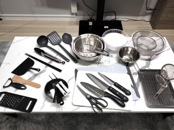 多数の調理器具あり - ロアールビル ロアール六甲道3Bの設備の写真