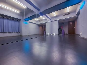 Ustudio伏見店 【伏見駅 5分】Ustudio エアコン完備　当日予約可　最安値の室内の写真