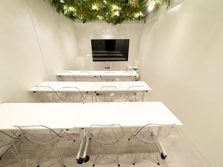 FEEEP東京八重洲（日本橋）店 【東京駅徒歩3分】定員12名イベントスペースの室内の写真