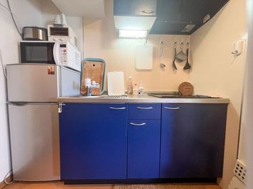 2人でも調理しやすい広めのキッチン。 - 【THEATER淀川】 十三駅徒歩5分｜女子会｜ホムパ｜設備充実｜夜景🌃淀川 [76]の設備の写真