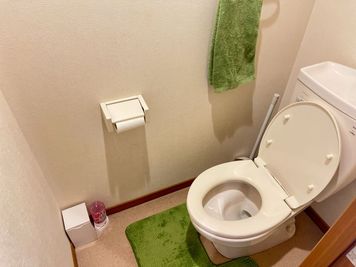 お手洗いはリビングから離れているため女性でも安心。 - 【THEATER淀川】 十三駅徒歩5分｜女子会｜ホムパ｜設備充実｜夜景🌃淀川 [76]の設備の写真