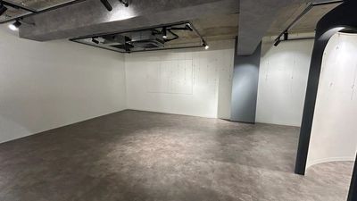 MPCビル 巨大プロジェクター完備！錦糸町徒歩5分のレンタルスペースです🌟の室内の写真