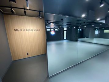 STAND UP DANCE STUDIO  武蔵小杉レンタルスタジオの室内の写真