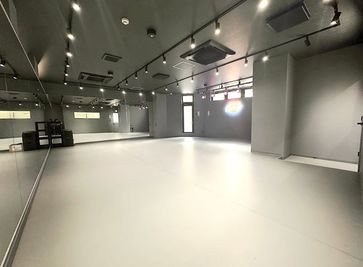 STAND UP DANCE STUDIO  武蔵小杉レンタルスタジオの室内の写真