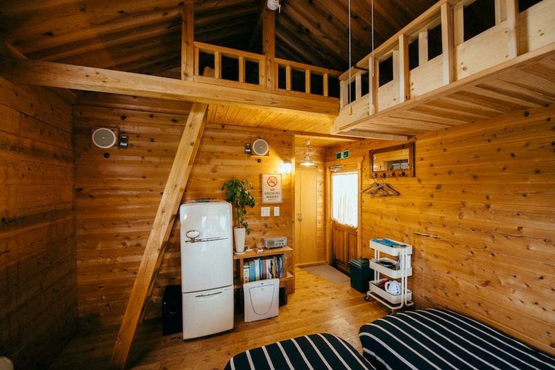 リバーサイドのBBQラナイ付きグランピング・レンタルスペース - River side village Loa