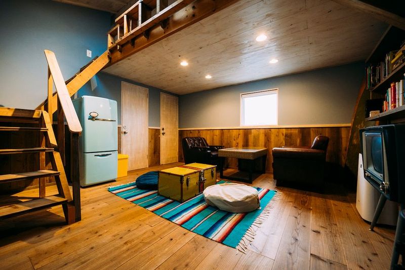 リバーサイドのBBQラナイ付きグランピング・レンタルスペース - River side village Loa