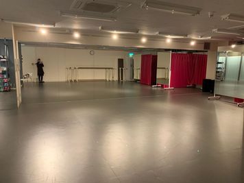Chako Family Dance Studio チャコファミリーダンススタジオの室内の写真
