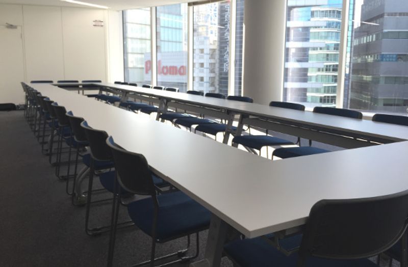 大会議室 - レアル会議室